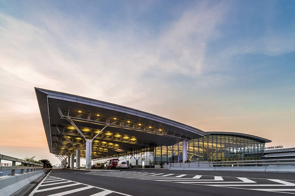 Hanoi Noi Bai airport meet and assist